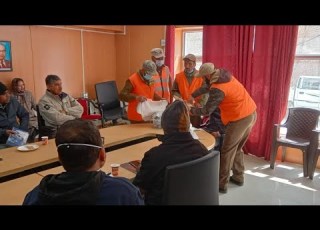 UTDRF Unit Kargil Has Conducted An Awareness Program On First Aid And CPR At NHPC Chutuk Kargil