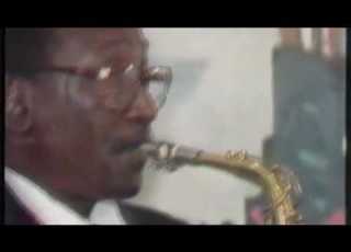  السودان عز المزار من حفلات الراحل مصطفى سيد أحمد في الدوحة