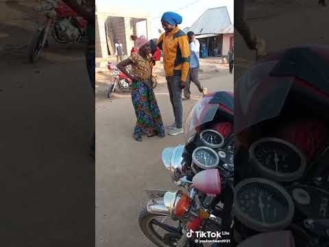 Kuku Maji Ndubula Akiwa Na Mama Wa Limbu Luchangula