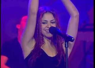 Shakira Ojos Así Live 1999