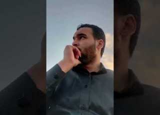 ومعاك دي الدنيا رايقة وضحكالي نداء شرارة