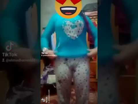 مصرية ساخنة تصور جسمها لصديقها