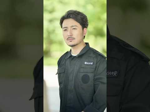 The Security Guard They Mocked Was The CEO S Father