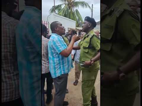 POLISI WATINGA MAKAO MAKUU YA ACT KUPINGA MAANDAMANO YA NGOME YA VIJANA POLISI WATINGA MAKAO MAKUU YA ACT KUPINGA MAANDAMANO YA NGOME YA VIJANA