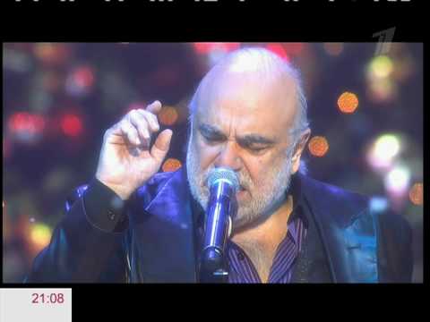 Demis Roussos From Souvenrs To Souvenirs Moscow 31 12 2009