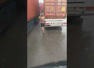 هذا حال سائق الوري