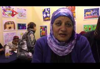 مش بس كتب وقراءة الفن التشكيلي يجذب الأطفال والشباب في معرض الكتاب