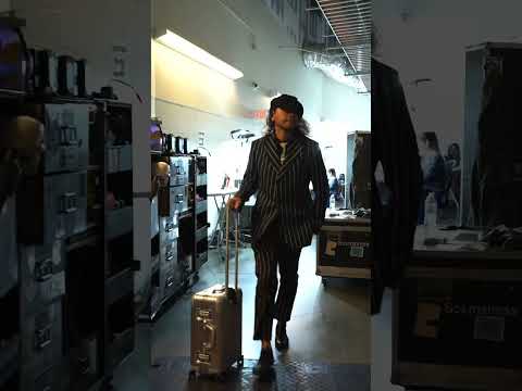 Shinsuke Nakamura Arrives In Style Wwepayback