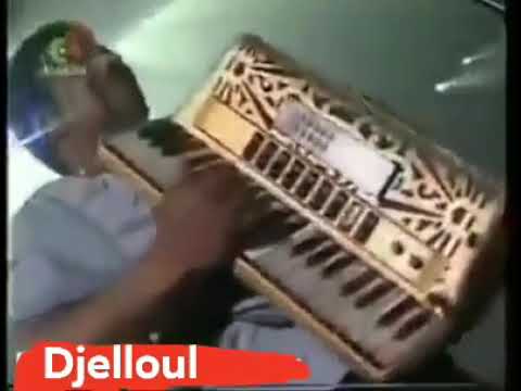 الهند القديم بوطيبة الصغير الشاب خالد الكوكاو يخبر والحلوى لا