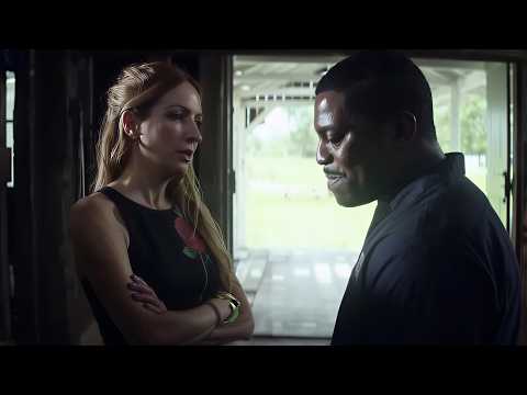 أربعينية بتقع في حب المساعد الجديد بتاع جوزها العجوز وبتقابله أثتاء غيابه عن البيت