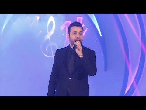 حسن الجابري ولاجنه فيديو من حفل ميوزك الحنين 2017