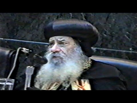 ندوة البابا شنودة الثالث عن التطورات العلمية الجديدة وانعكاسها على الوحدة الوطنية