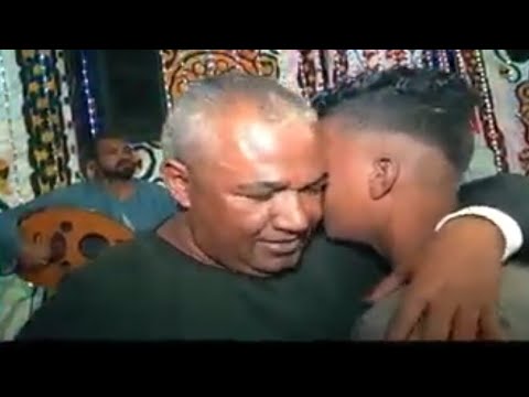 موقف مؤثر من الفنان ياسر رشاد لما سمع الخانة من الكفاف الصغير شوف عمل ايه