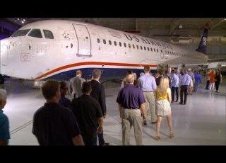  Miracle On The Hudson Survivors Reunite To Relive The Crash 7 Years Later