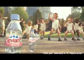 Quadradinho De 8 Evian Baby Dance