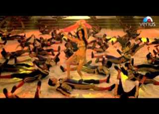 Laila Full Song Sunidhi Chauhan Tezz