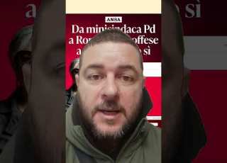  LA GOGNA PER I SI Perte Frasedelgiorno News Sinistra Schlein Conte Renzi Bonelli Salis Pd