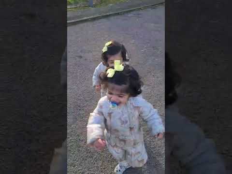 معاناتي مع التوأم بس يتخانقو ويغارو من بعض