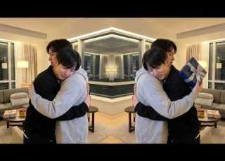  JUNGKOOK SCHOCKIERT JIN GRATULIERT ALS ERSTER ZUM GEBURTSTAG ARMY ZU TRÄNEN GERÜHRT