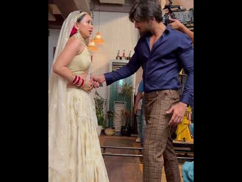 ياش يطعن جيا بالسكين كواليس مسلسل عاشق انا ج4