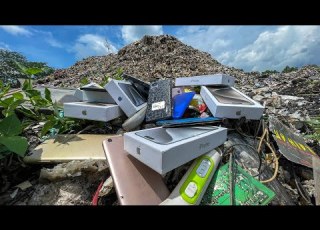 Found A Lot Of Cell Phones In A Mountain Of Trash Restoration Of Destroyed Oppo Reno 8T