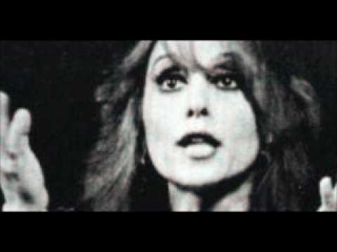 أنا هويت بصوت السيدة فيروز