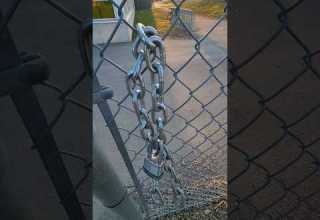 Swinging Chaine On Fence Sounds