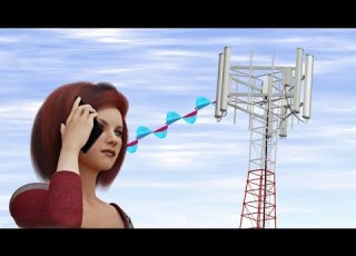 كيف تعمل شبكات الاتصال رحلة الإشارة من هاتفك إلى العالم