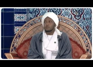  العلم بين قطبي النظر والشهود عادل حسن حمزة