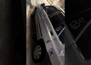 تزين تي سابا اللون فضي