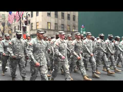 UNITED STATES ARMY SOLDIERS PARTICIPATING IN TODAY S VETERANS DAY PARADE ON 5TH AVE IN MANHATTAN UNITED STATES ARMY SOLDIERS PARTICIPATING IN TODAY S VETERANS DAY PARADE ON 5TH AVE IN MANHATTAN