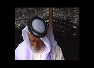 جلسه قديمه ونادره بالصوت والصورة مع الشاعر اعنيز ابو سالم الترباني