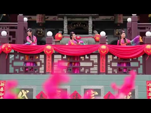 Q Genz 巧千金 财神娃娃 新春十分嘉年华 2015 Official MV