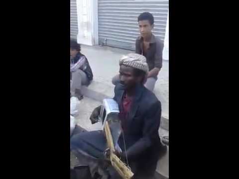 الإبداع لا حدود له فنان رائع وبأقل الإمكانيات