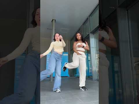 Mnike Dance Viral Amapiano Tiktok Trendy Dance 2023 Feat DJ Maphorisa