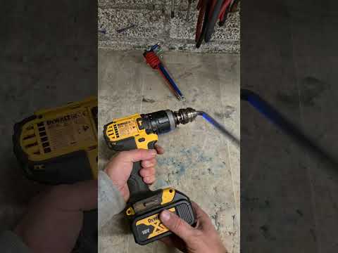 Replacement Chuck On A Cordless Dewalt Drill Dewalt Fix Toolfix Chuck Repair