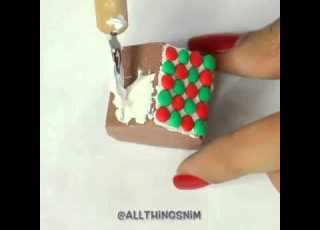  عمل بيت من الصلصال