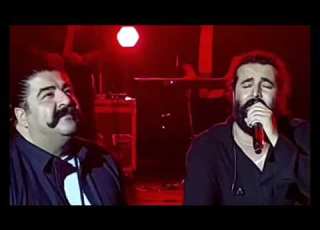  اجرای دو نفره ی مهدی دارابی و بهنام بانی در کنسرت ۶ مهر ۱۴۰۳ برج میلاد