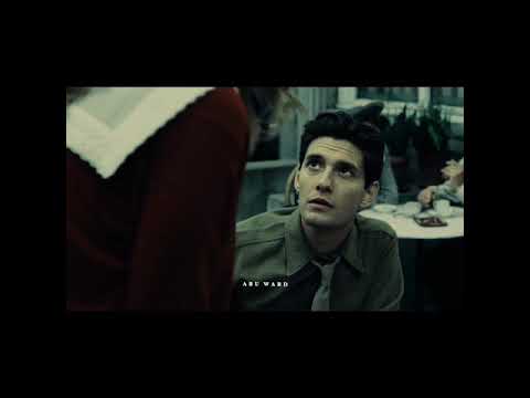 واقف مصدوم في مرايتي حبايبي اللي قتلوني