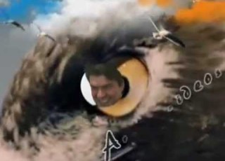 Bir Garip Yolcu Muazzez Ersoy