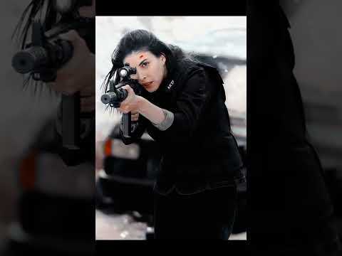 تحدي بين الممثلات التركيات فيه اغنية الطلقة الروسية مين الاقوى برايكم