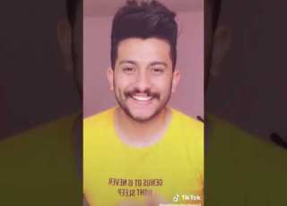 فى الخدود غمازات محمود الشيمى