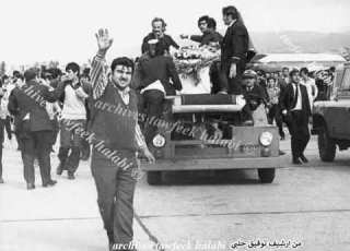 خمسون عام على وفاة الموسيقار الخالد فريد الأطرش انشر لكم من ارشيفي صور نادرة جدا من جنازته في بيروت