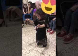 ياخي حلوفة ياخي بتاخذ العقل