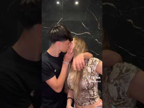 Viola Silvi E Cristiano Borsi Nocopyright Perte