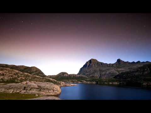 نشيد قلبي على بابك سجد