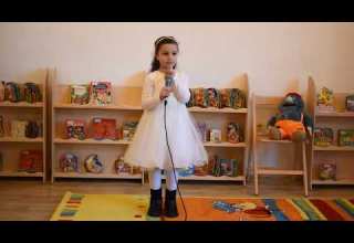 ABANICO 23 Далия Кинчева Роклята на Мама