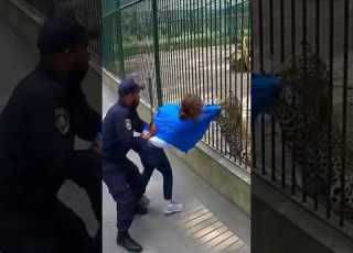 حين يضع الله رحمته في قلب غيرك فاعلم أن اللطيف قد تكف ل بك وسخ ر لك من لا تعلم  