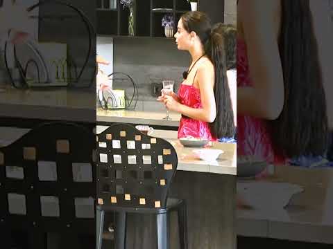 تتصرف دعاء بشكل هجومي تجاه علي Qesma W Naseeb قسمة و نصيب Shorts