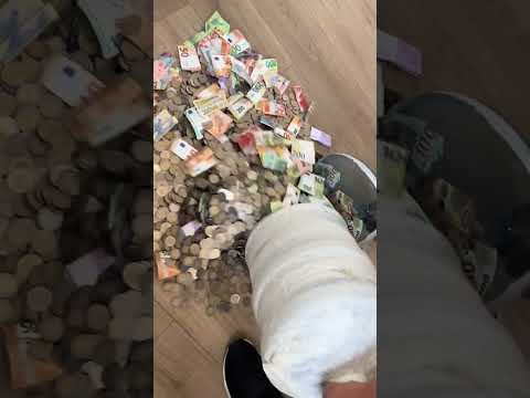 Money أكبر حصالة